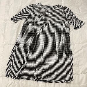 NWT Old Navy Black and White Striped Dress